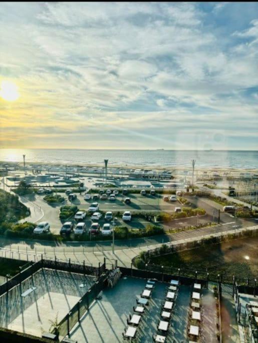 Studio-Calais Plage-Front De Mer מראה חיצוני תמונה