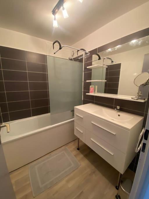 Studio-Calais Plage-Front De Mer מראה חיצוני תמונה